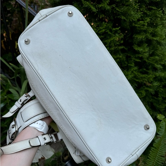 Coach Hampton White Leather Stripe Buckle Double Handle Satchel Shoulder Bag - Picture 6 of 9